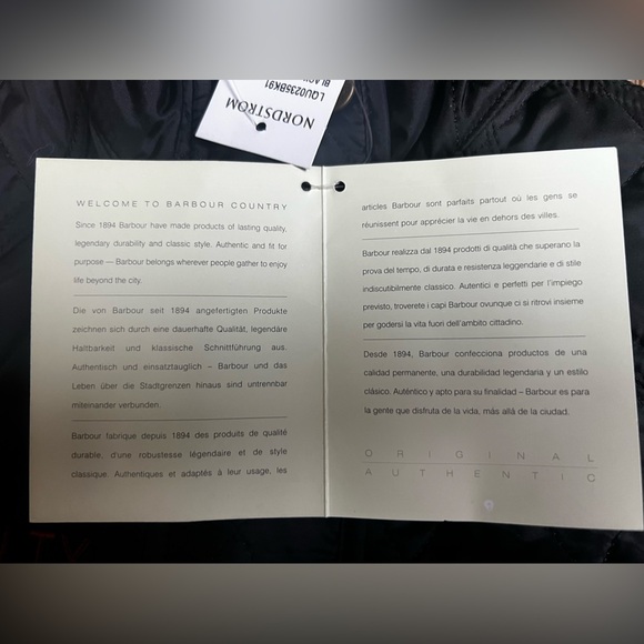 Barbour Summer Liddesdale Gilet Vest Quilted With Custom Real Estate Embroidery - Picture 10 of 13